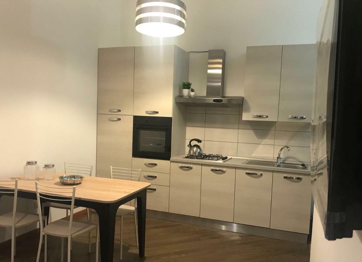 Kennedy 50 Apartment *